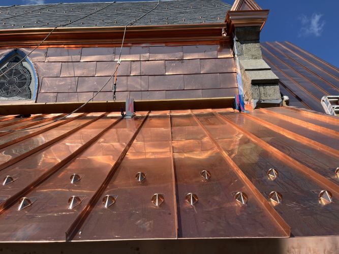 The-Roofer-LLC-Licensed-and-Insured-Roofing-Contractors