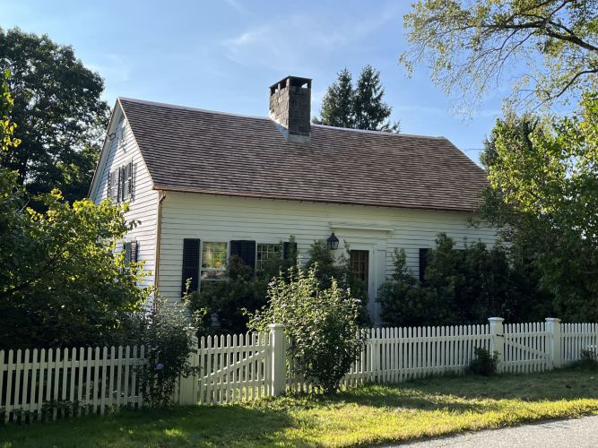 The-Roofer-LLC-Reliable-Roofing-Company