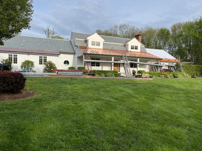 The-Roofer-LLC-Reliable-Roofing-Contractors-in-Connecticut